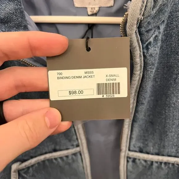 Le Lis Binding Denim Jacket sz XS Blue NEW WITH TAGS $98 Womens - Picture 7 of 10